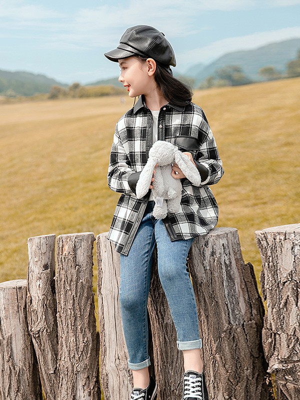 妙妙可心童装2022秋冬季黑色大衣