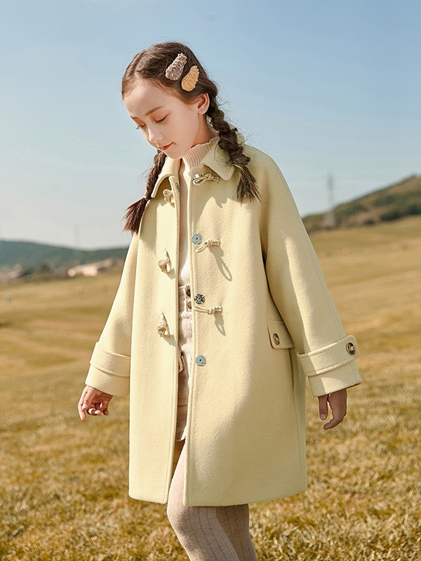 妙妙可心童装2022秋冬季米色大衣