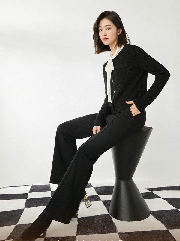 2022秋冬季黑色阔腿裤