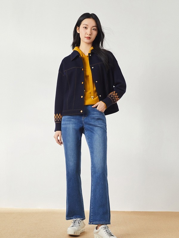 2022秋冬季藏蓝色喇叭裤