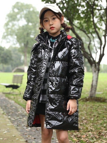 太阳雪人童装2022秋冬季黑色棉服