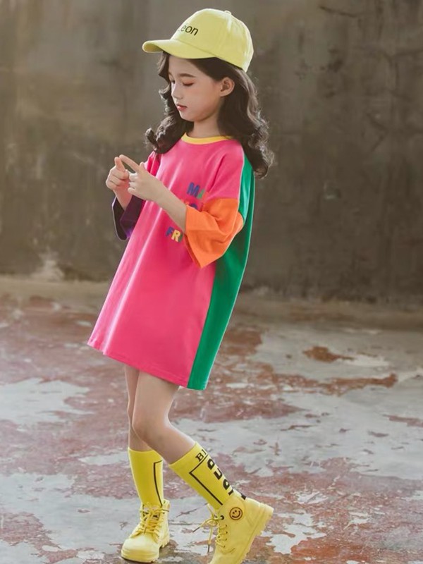 乐背尔童装2022春夏季粉色连衣裙