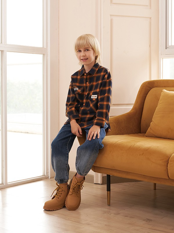 芭乐兔童装2022秋冬季咖啡色衬衫