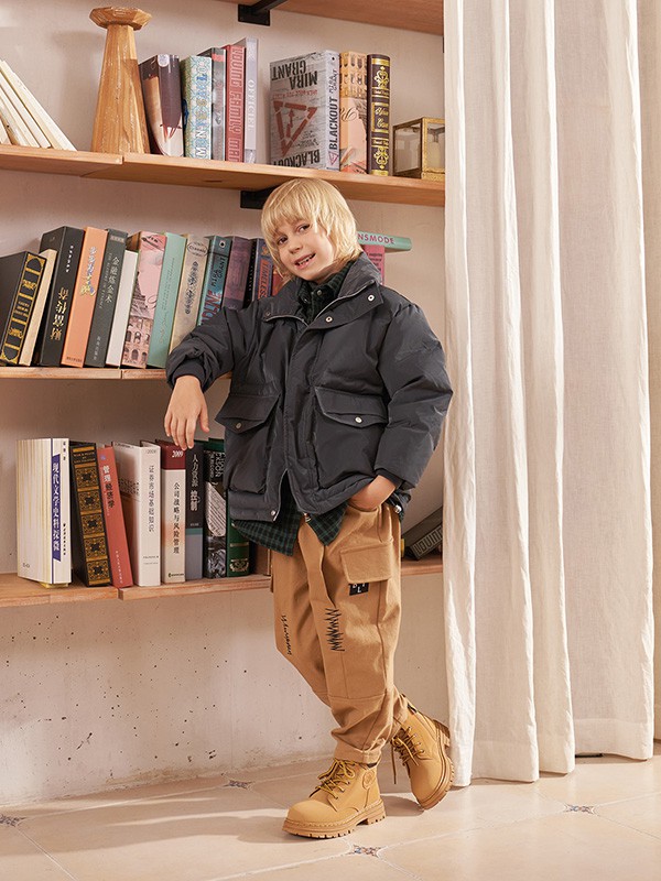 芭乐兔童装2022秋冬季卡其色工装裤