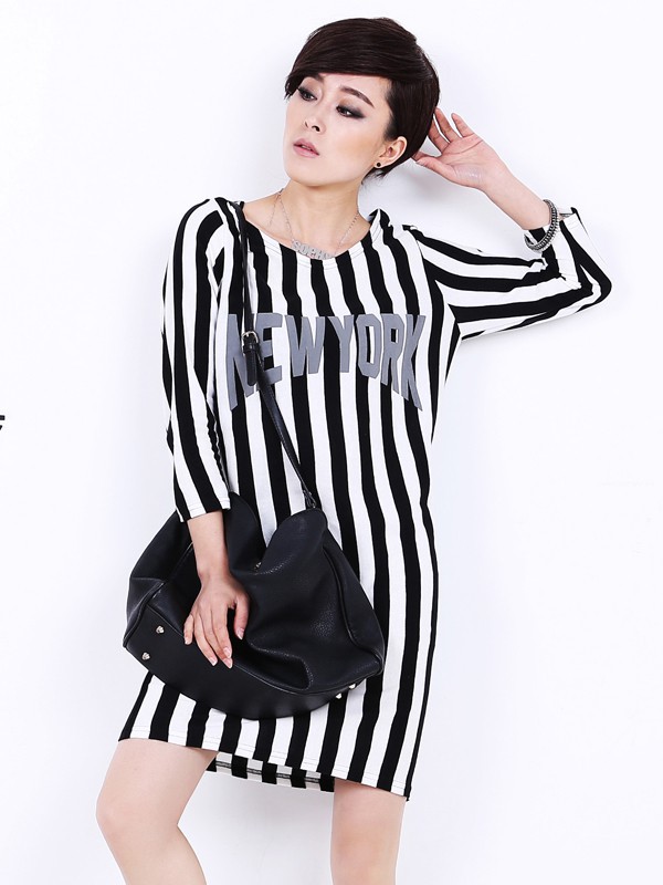 橡菲女装2022春夏季白色连衣裙