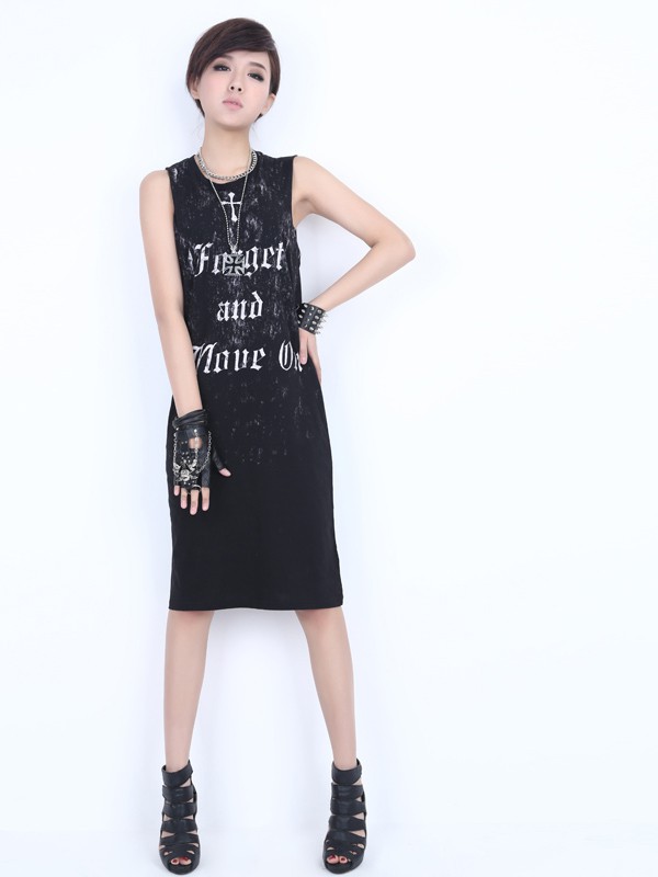 橡菲女装2022春夏季黑色连衣裙