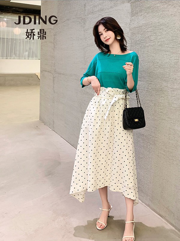 娇鼎女装2022秋冬季白色长裙