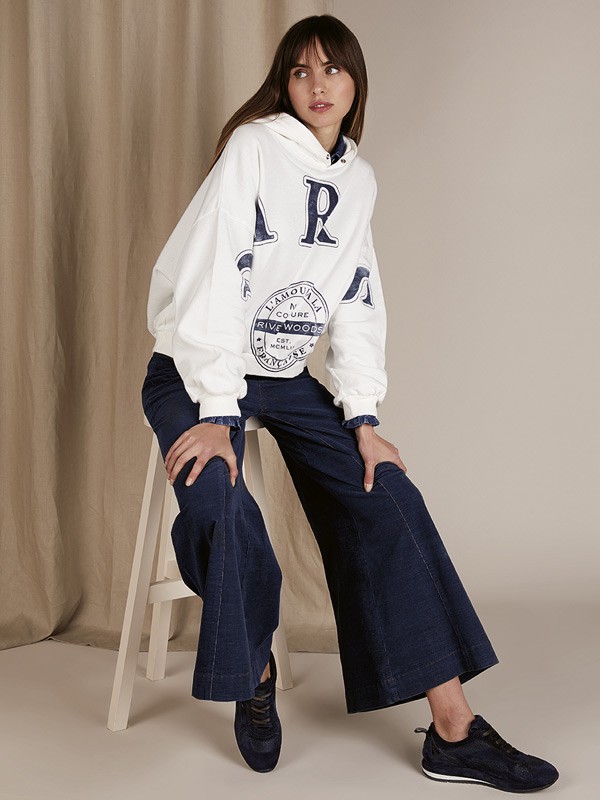 RiverWoods2022秋冬季白色卫衣