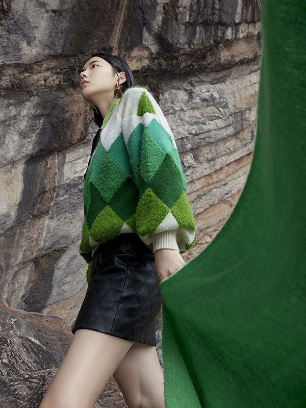 迪笛欧女装2022秋冬季绿色毛衣