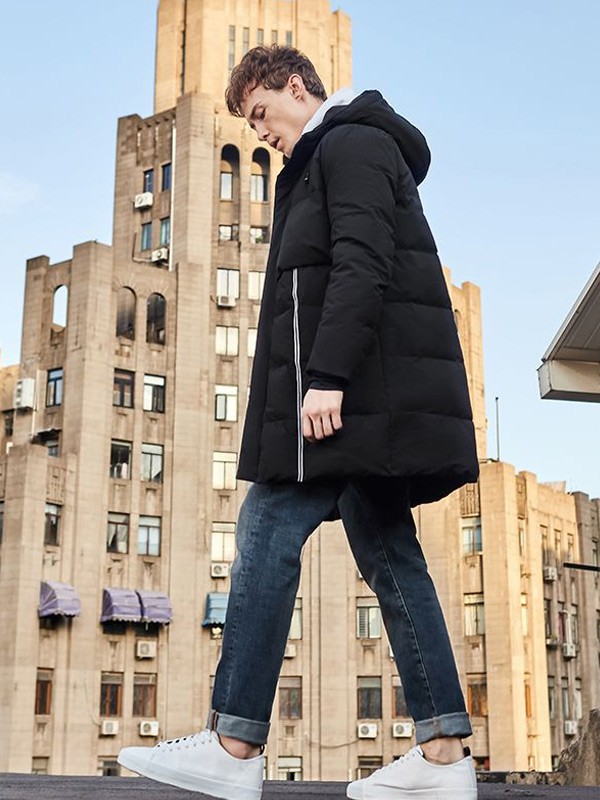 鸭鸭羽绒服2022秋冬季黑色棉服