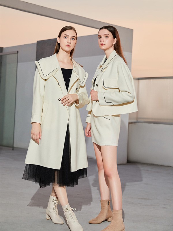 圣多衣2022秋冬季白色大衣