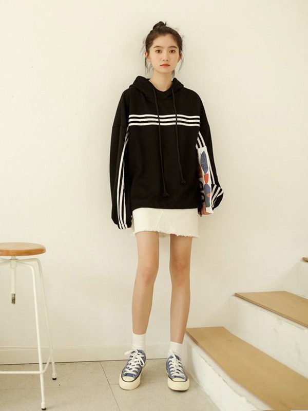 秋売2022秋冬季黑色卫衣