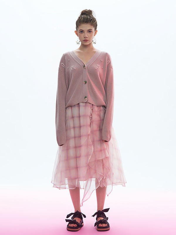 思诺芙德女装2022秋冬季咖啡色针织衫