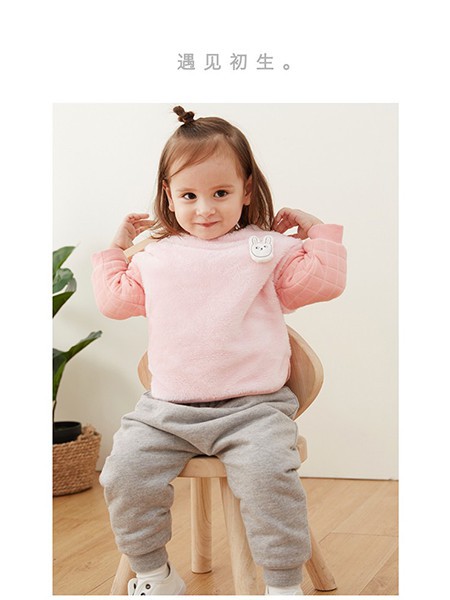 威尔贝鲁童装2022秋冬季粉色T恤