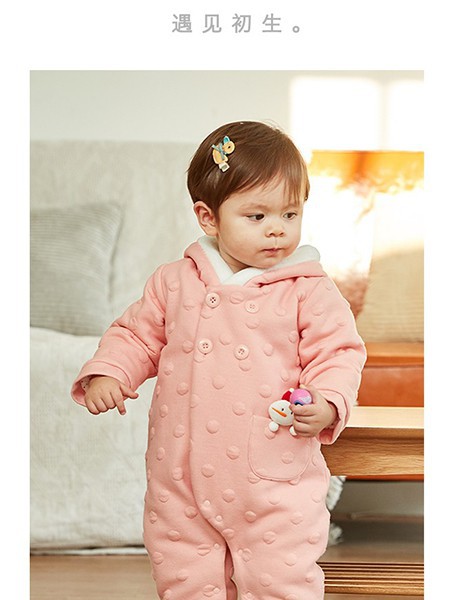 威尔贝鲁童装2022秋冬季粉色连体衣