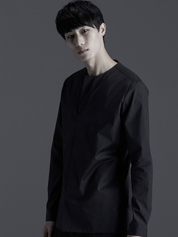 CNCN男装2022春夏季黑色T恤