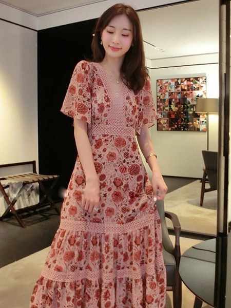 蔓缇蜜丝女装2022春夏季粉色连衣裙