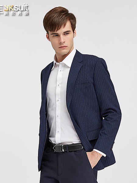 雅库2022秋冬季藏蓝色西装