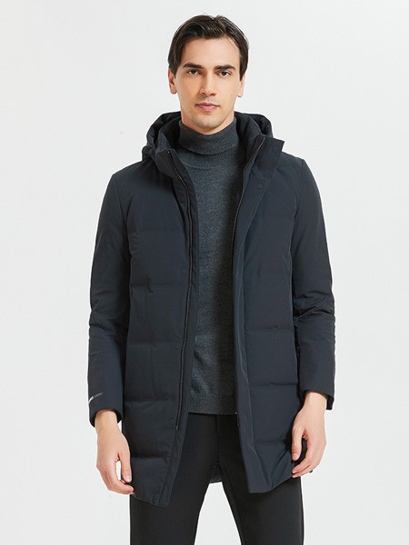 雅库2022秋冬季黑色棉服