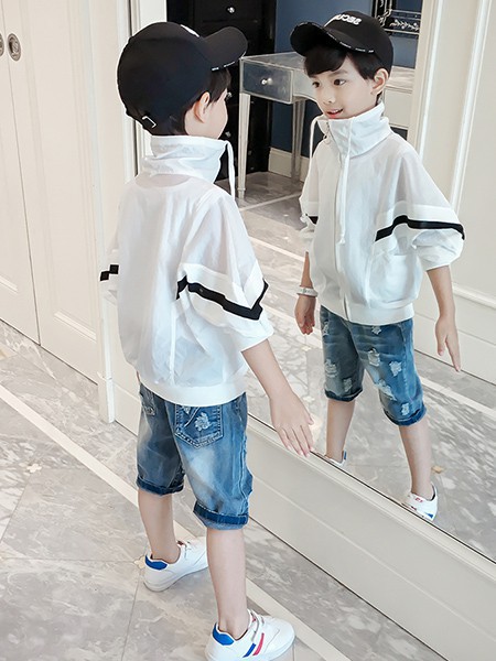班澜贝屋童装2022春夏季白色外套