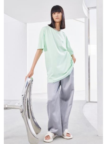 爱城市女装2022春夏季绿色T恤