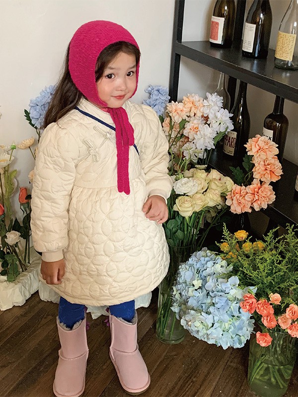 拾恩初＆番薯片2022秋冬季白色毛衣裙