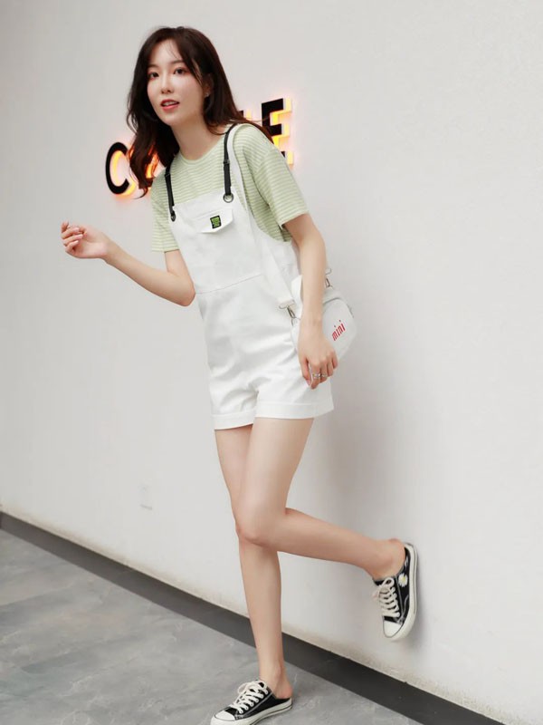 二号街角女装2022秋冬季白色背带裤