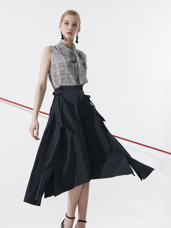 领姿女装2022秋冬季黑色半身裙