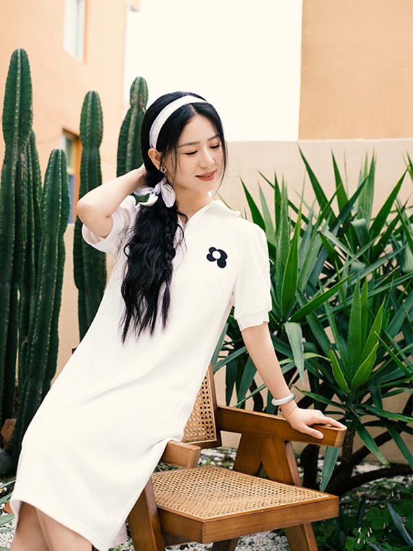 素订女装2022春夏季白色衬衫裙