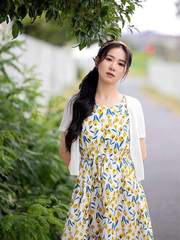 素订女装2022春夏季黄色长裙