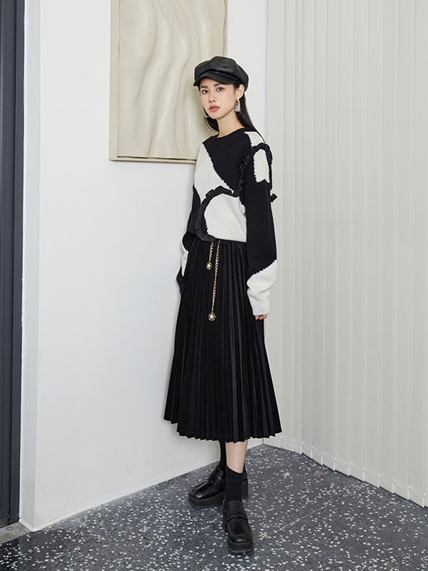 曼秀缤纷2022秋冬季黑色长裙