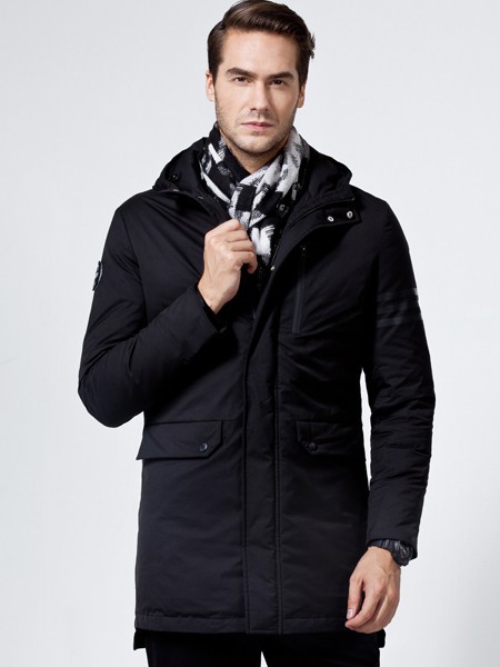 蒙蒂埃莫男装2022秋冬季黑色棉服