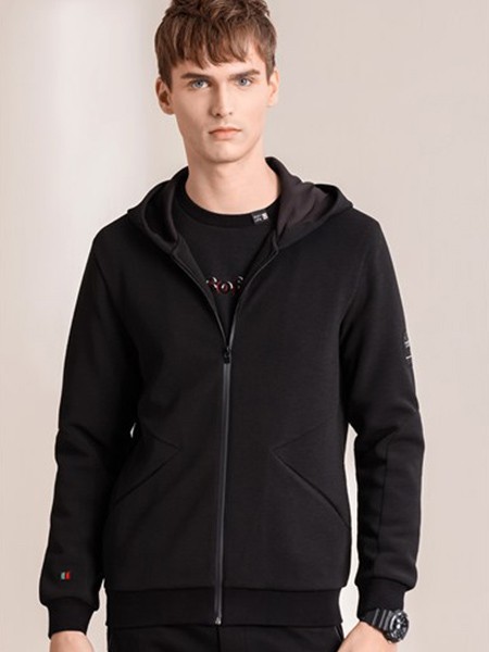 蒙蒂埃莫男装2022秋冬季黑色棉服