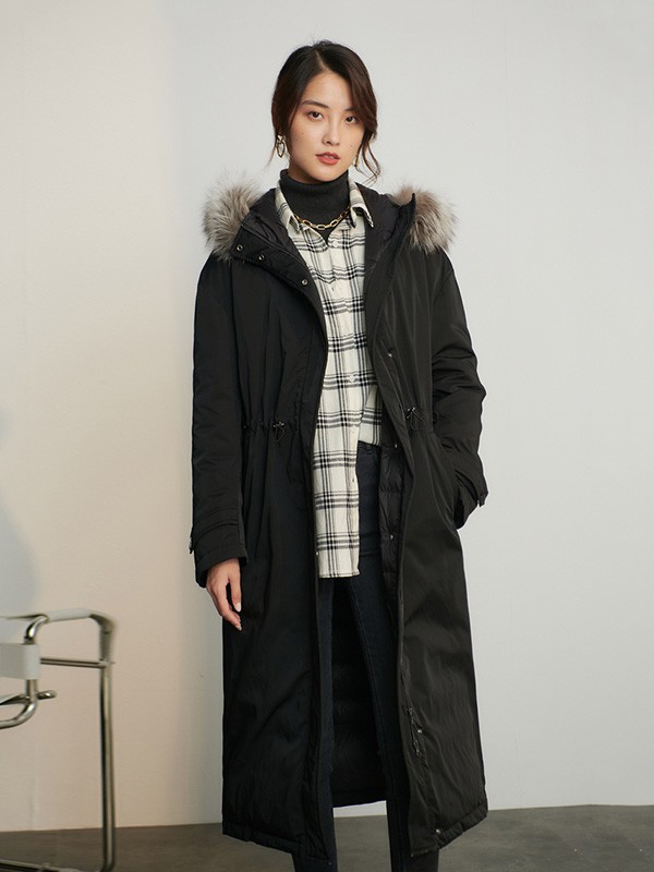 初棉2022秋冬季黑色派克服