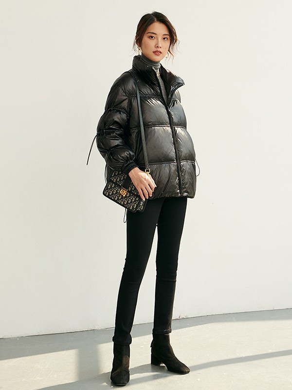 初棉女装2022秋冬季黑色羽绒服