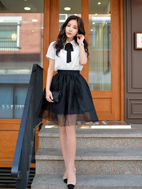 润乙一2022春夏季白色衬衫