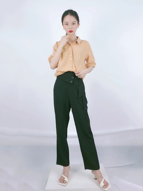 芊贝雪2022春夏季裸色衬衫