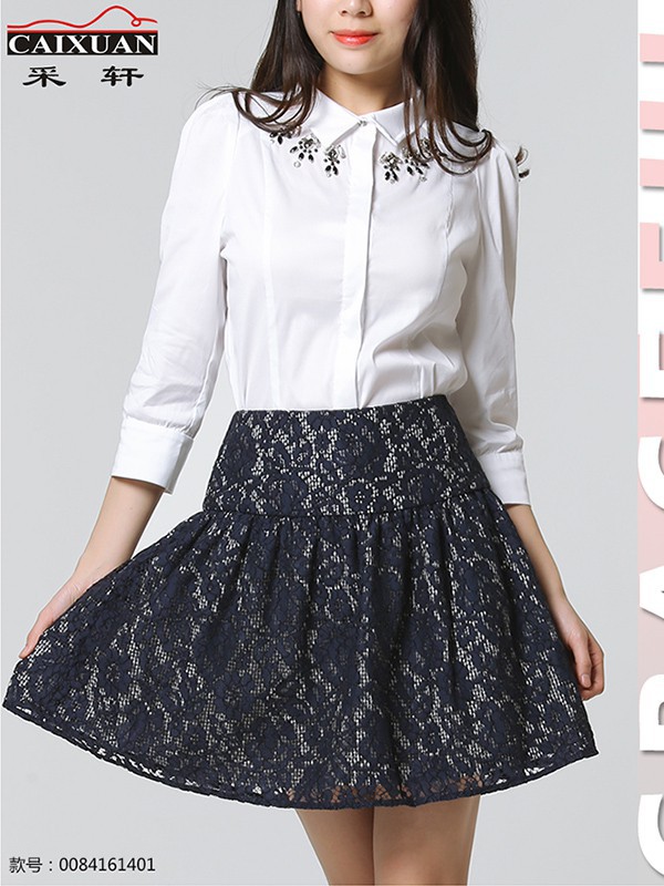 采轩2022春夏季白色T恤