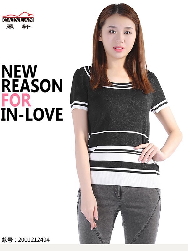 采轩2022春夏季黑色T恤