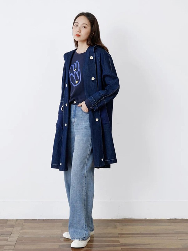 白茶女装2022秋冬季藏蓝色T恤