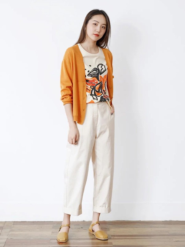 白茶女装2022秋冬季白色T恤