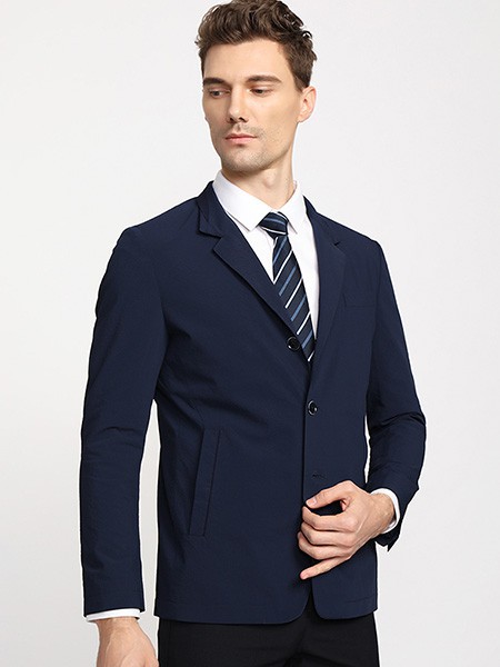 杰凡尼男装2022秋冬季白色衬衫