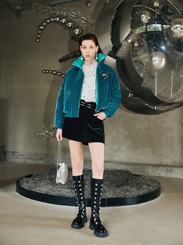 碧淑黛芙2022秋冬季白色毛衣