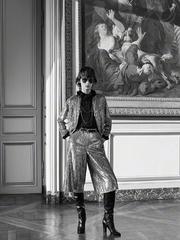 赛琳女装2022秋冬季黑色针织衫