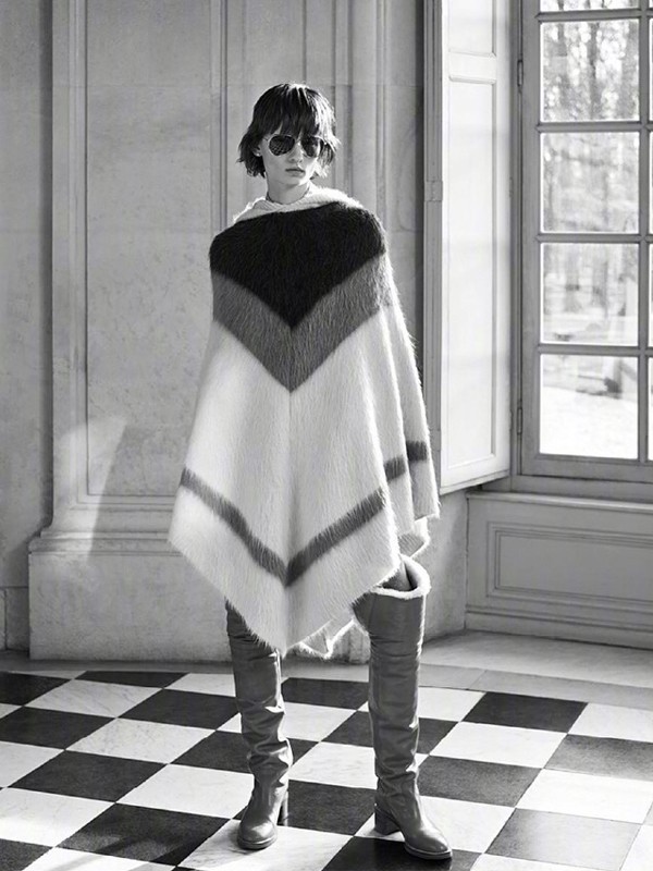 赛琳女装2022秋冬季白色外套