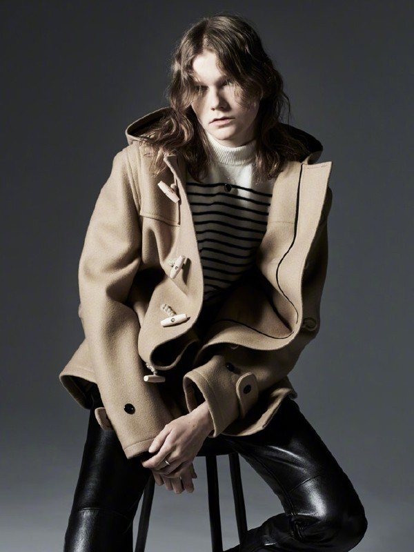 赛琳女装2022秋冬季卡其色大衣