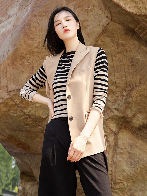 阿菁娜2022秋冬季白色T恤