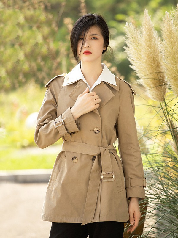 阿菁娜2022秋冬季卡其色风衣