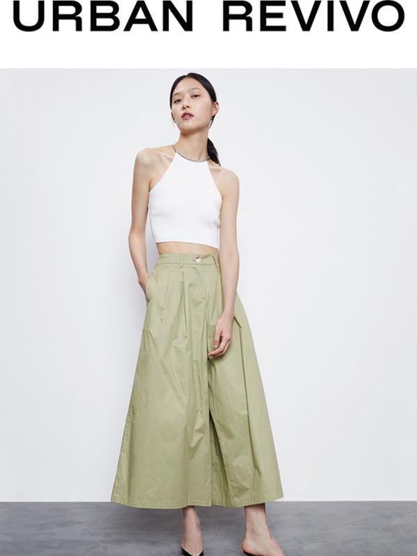 UR2022秋冬季白色背心