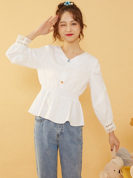 爱依服女装2022秋冬季白色衬衫